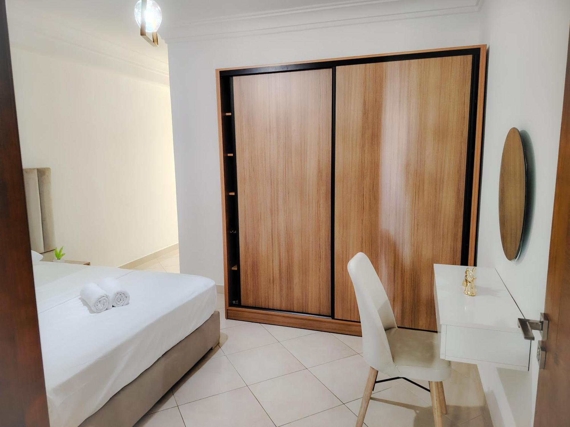 Nouveau Appartement Prestige Avec Vue Paronamique Tangier Exterior photo